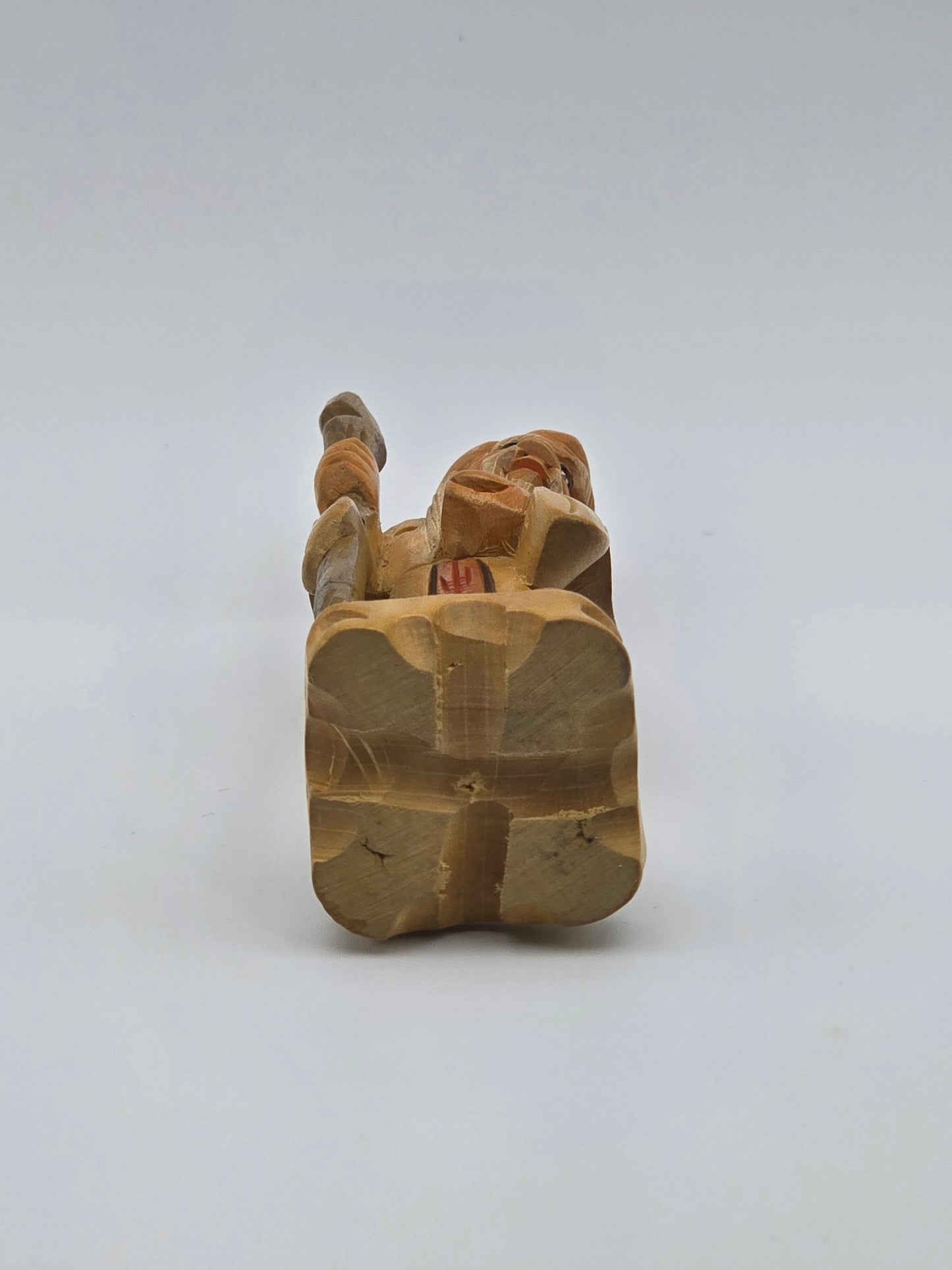 Vintage & Handmade Wise Man Chinese Wood Carving Statue / Art Wood Figurine 4"