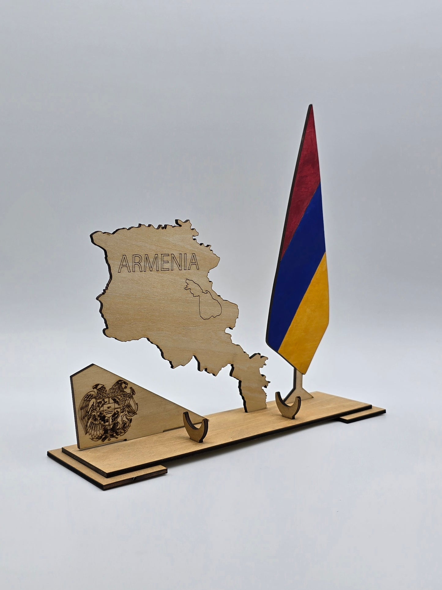 Armenia Desk Set – Wooden Map, Flag & Pen Holder with Engraved Coat of Arms