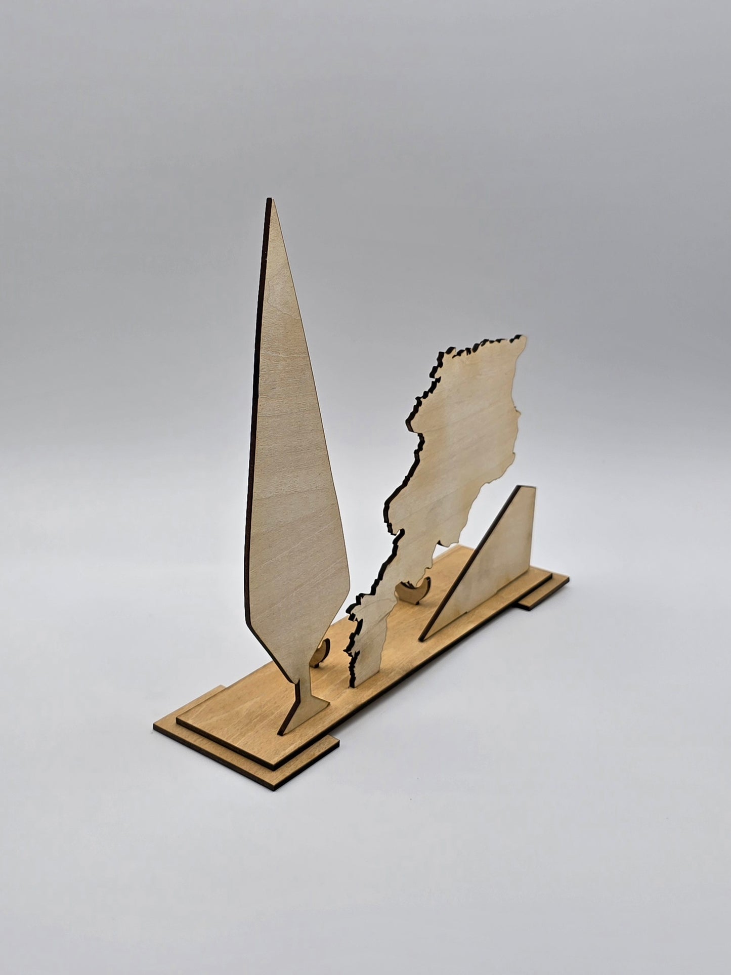 Armenia Desk Set – Wooden Map, Flag & Pen Holder with Engraved Coat of Arms