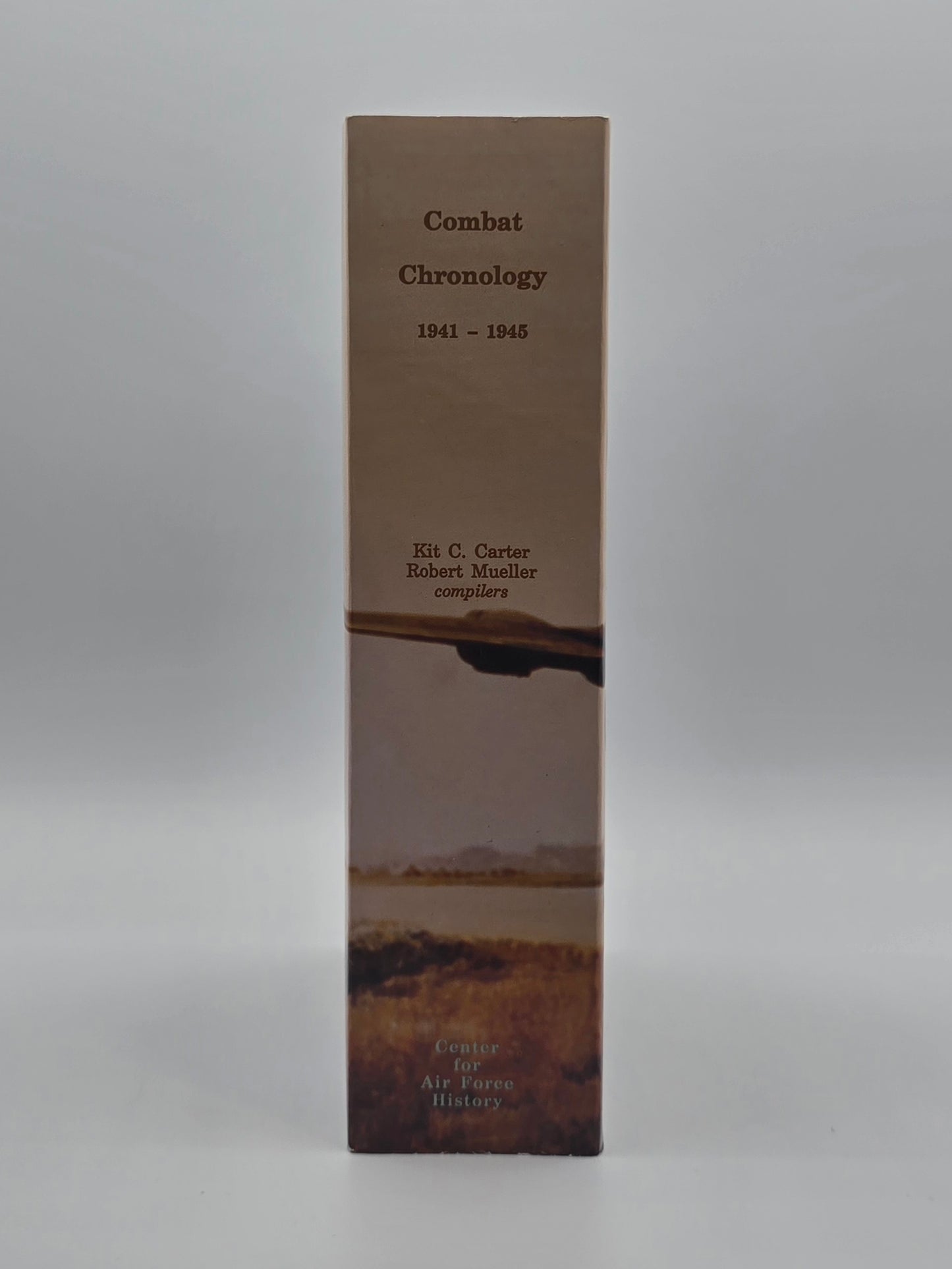 Vintage Book Combat Chronology 1941 to 1945. U.S. Army Air Forces in World War II