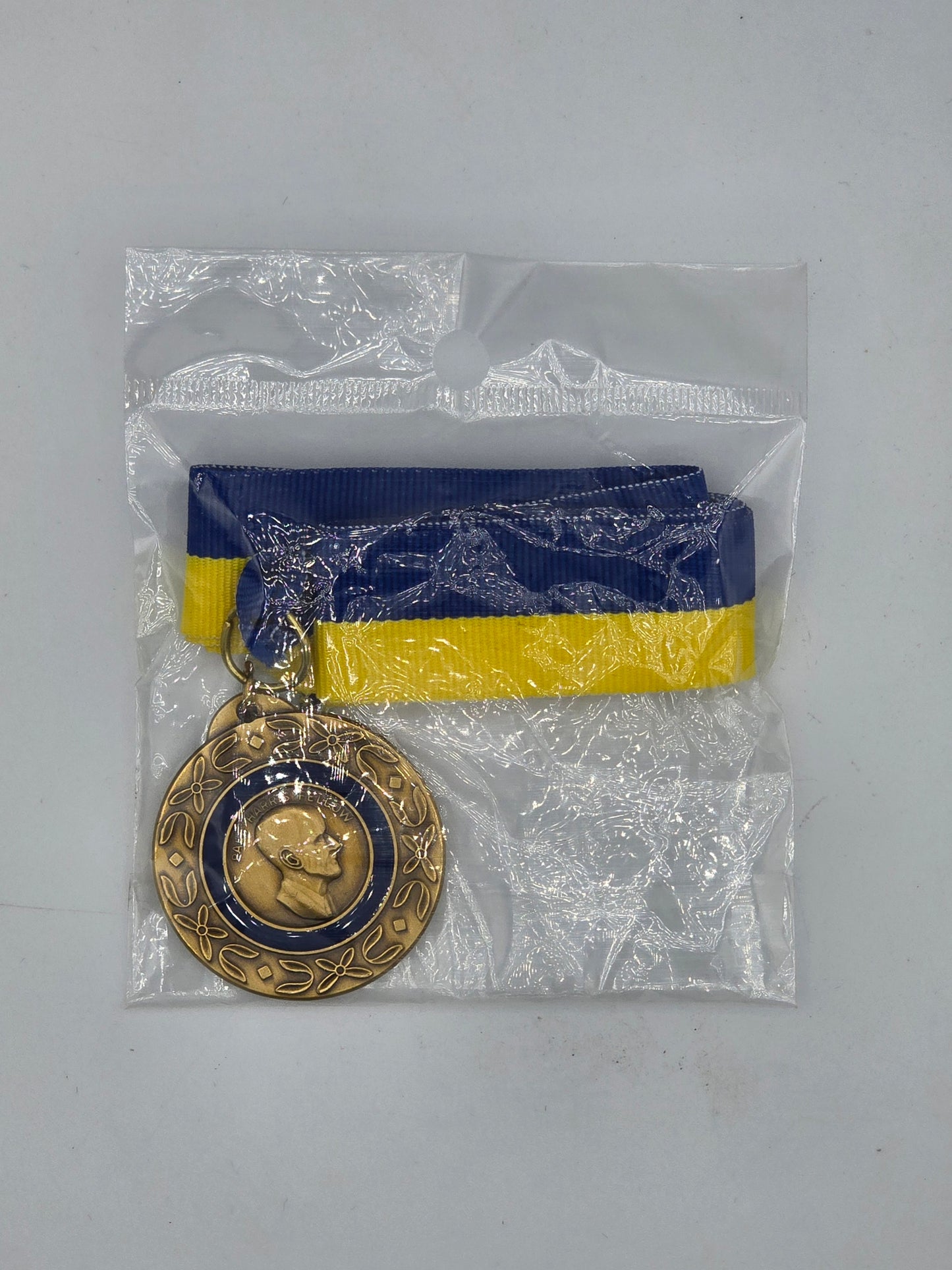 Vintage "PAUL HARRIS FELLOW" The Rotary Foundation International Medal 1980-90s