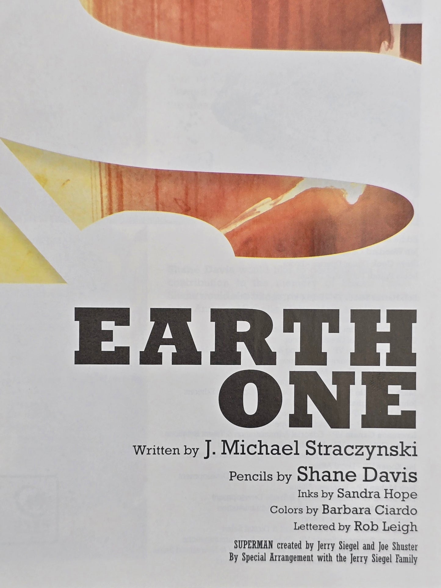 Superman Earth One Volume # 1 (2010) TPB Micheal Straczynski • Shane Davis DC Comics