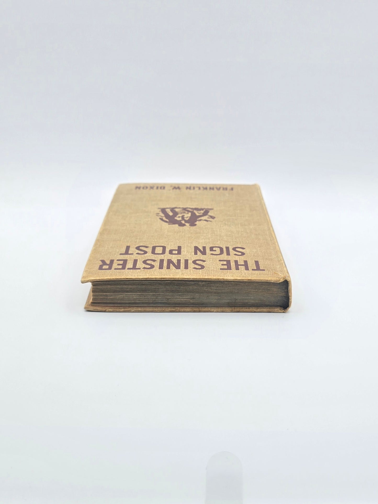 Hardy Boys Edition Of The Sinister Sign Post By Franklin W. Dixon. Vintage Hardcover Book. New York, 1936.