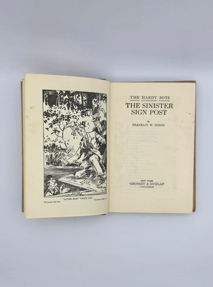 Hardy Boys Edition Of The Sinister Sign Post By Franklin W. Dixon. Vintage Hardcover Book. New York, 1936.