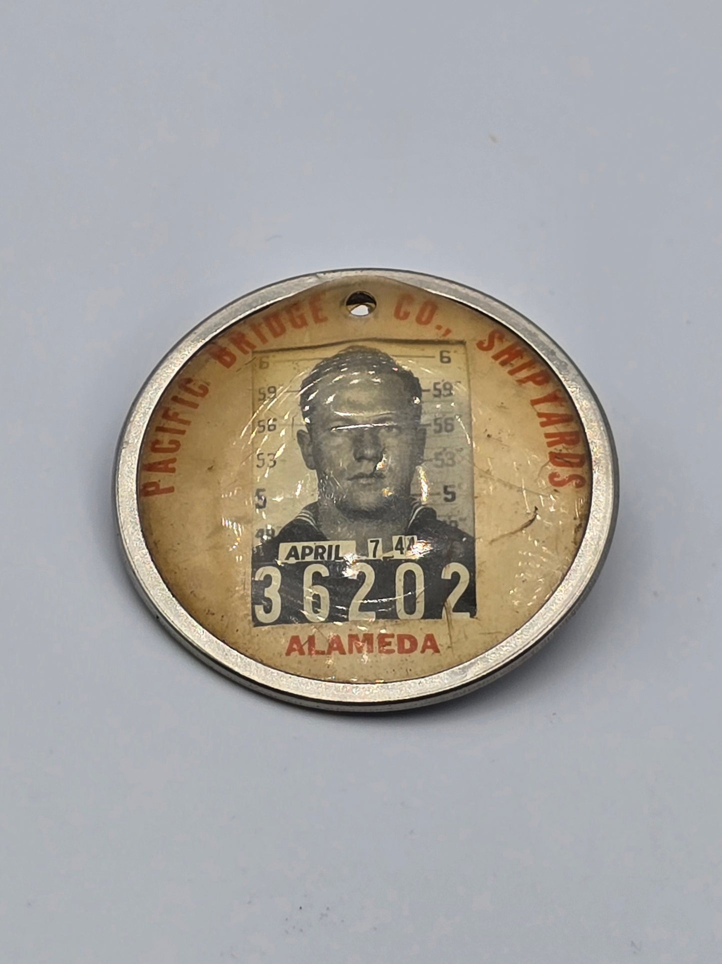 Vintage Pin Badge N.36202 From Pacific Bridge Co., Shipyards in Alameda California USA 1944