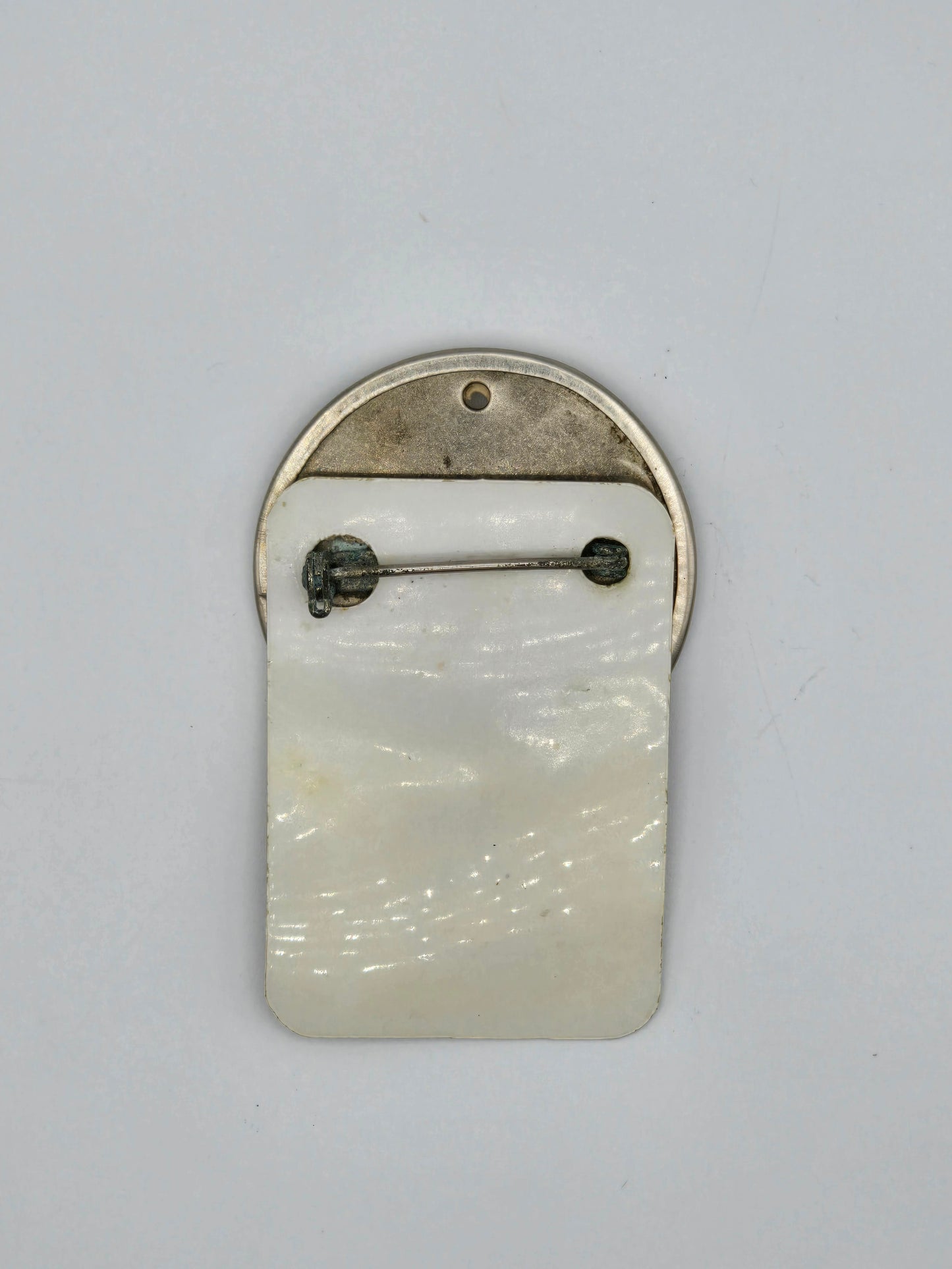 Vintage Pin Badge N.36202 From Pacific Bridge Co., Shipyards in Alameda California USA 1944