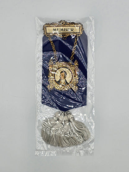 Vintage Medal is a Membership Club Badge Honoring Scotch Poet Robert Burns