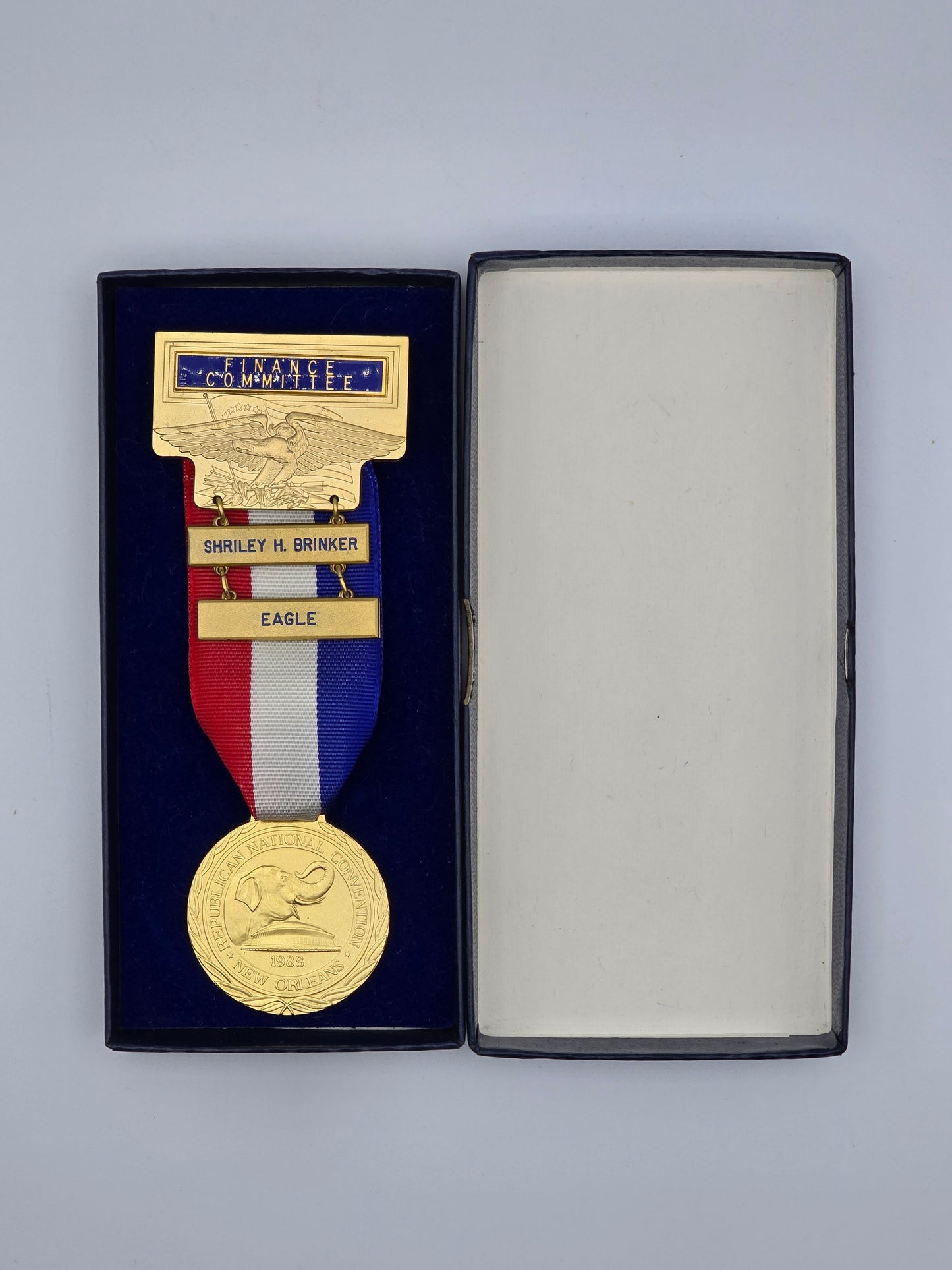 1988 Republican National Convention New Orleans Finance Committee Badge Shirley H. Brinker