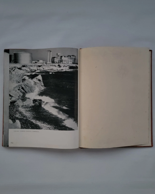 Cyprus In Picture By Reno Wideson 1953 Macgibbon & Kee Printed In London