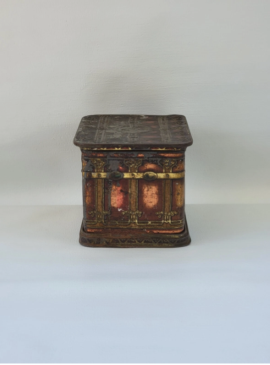 Antique EPICURE Smoking Tobacco Tin Can US Tobacco Co. Hinged Box 4.5"